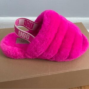 UGG Fluff Yeah Pink Slides/Slippers Kids